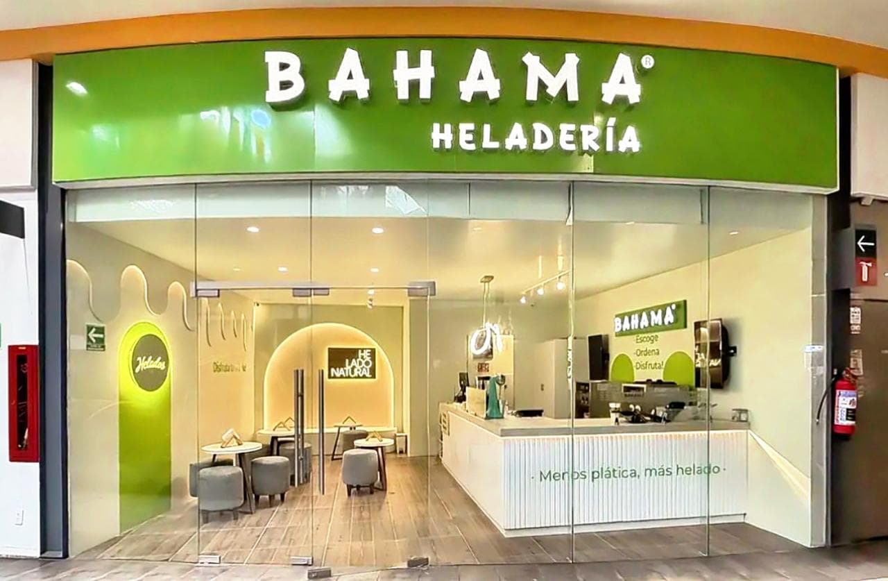 Local 100% Remodelado y construido por ARCZA